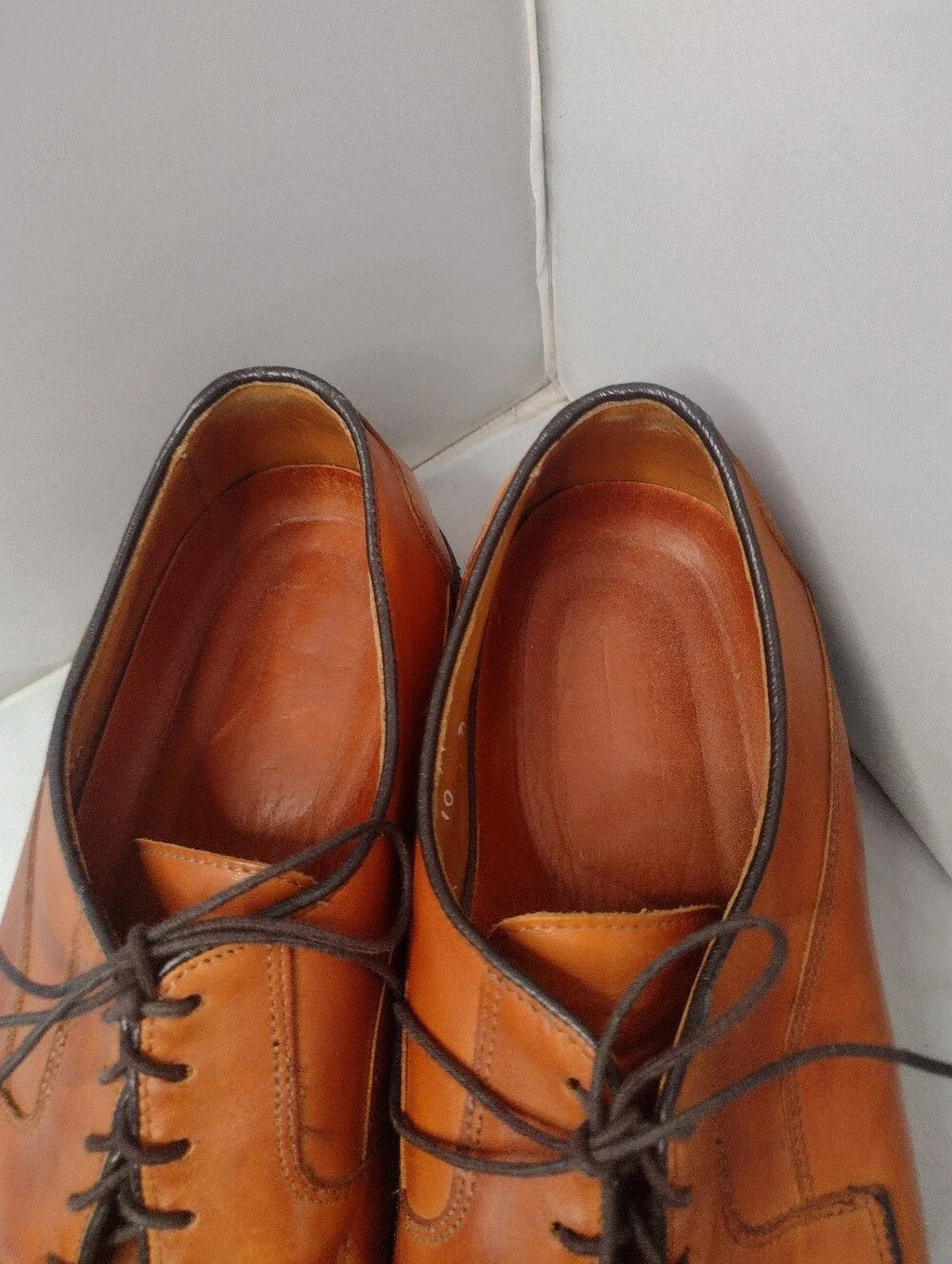 Allen Edmonds Tan Brown Leather Derby Oxfords